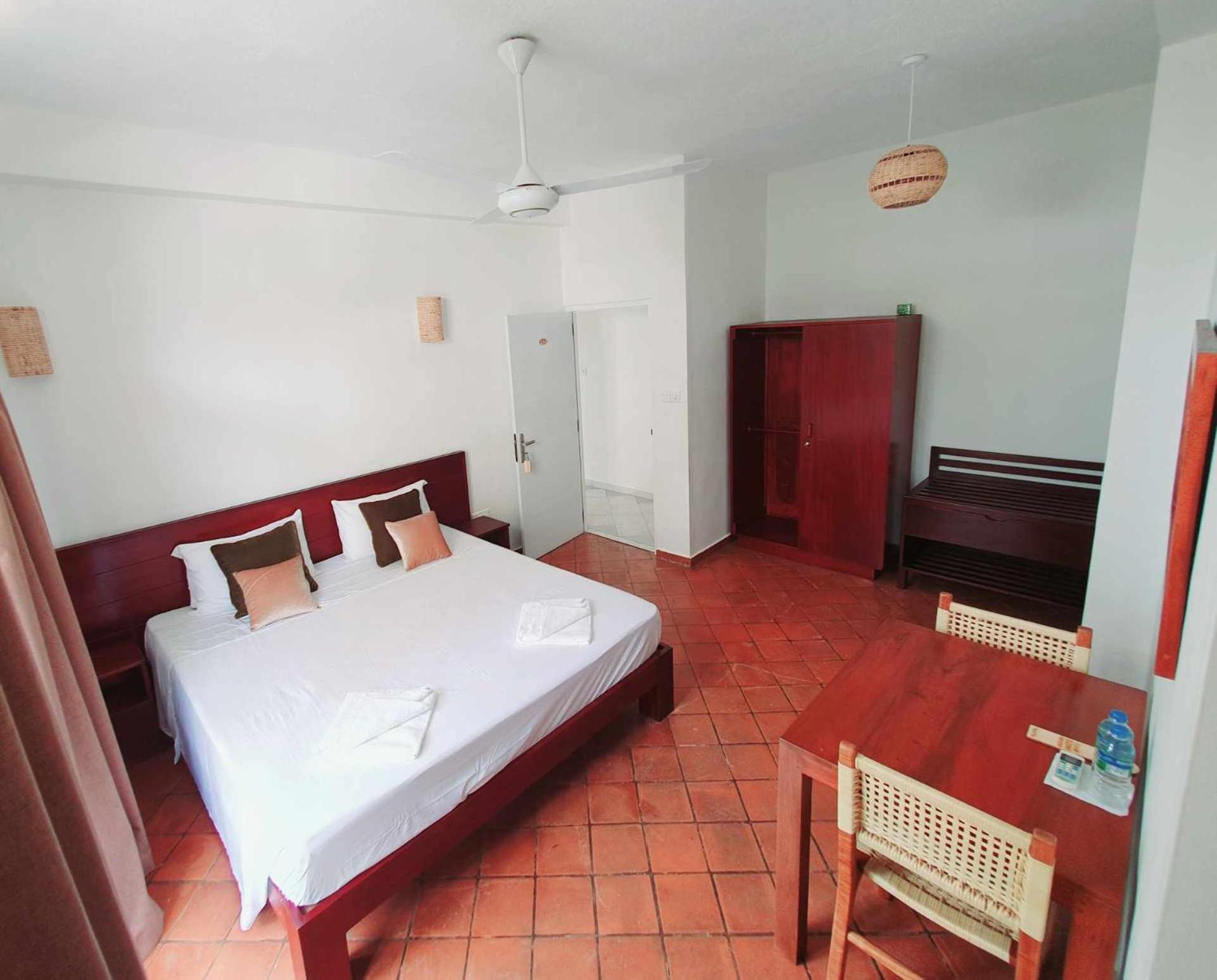 Mountbaylk Hotel Dehiwala-Mount Lavinia Eksteriør billede