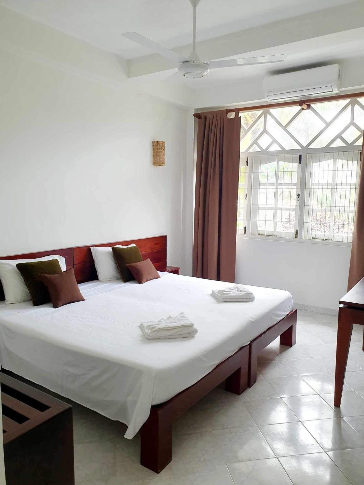 Mountbaylk Hotel Dehiwala-Mount Lavinia Eksteriør billede