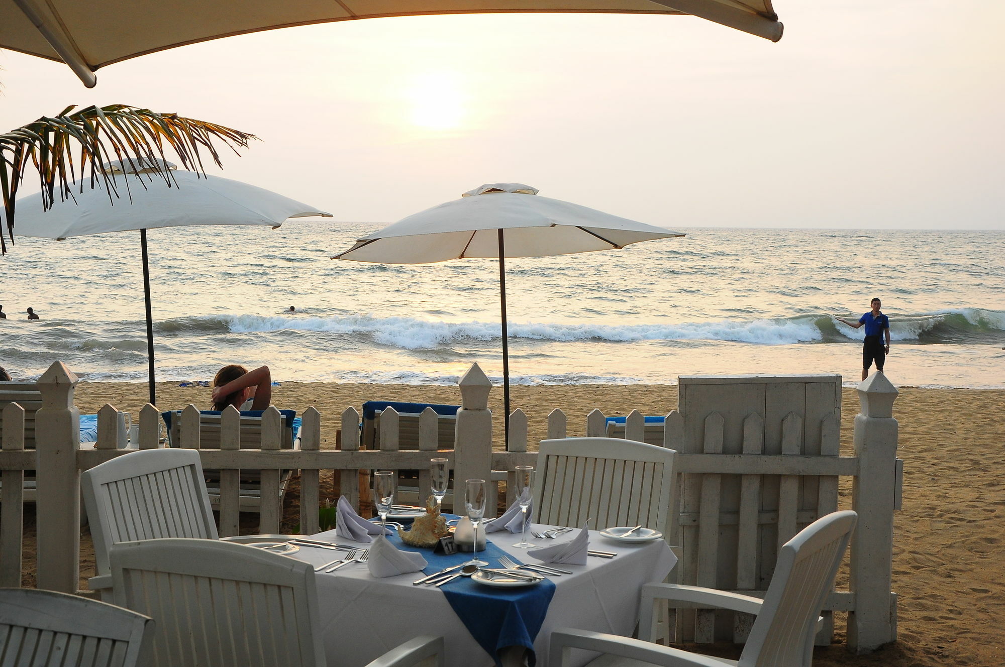 Mountbaylk Hotel Dehiwala-Mount Lavinia Eksteriør billede